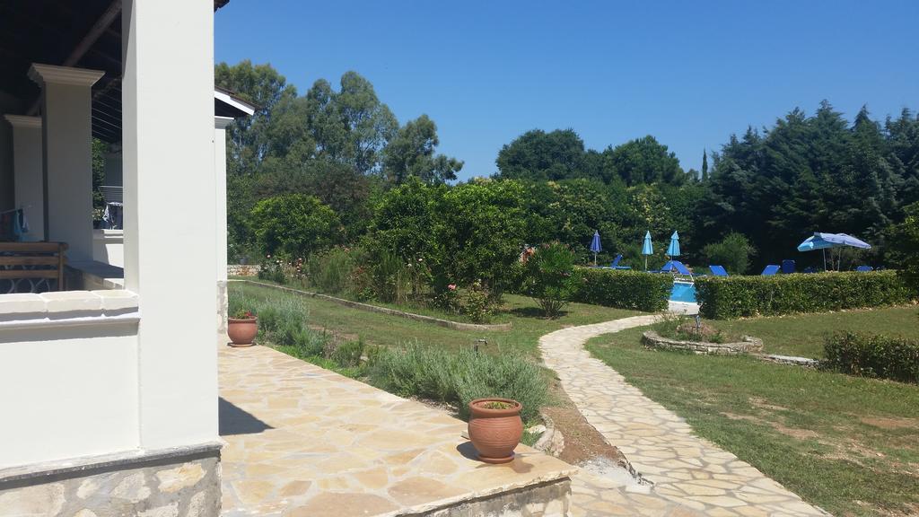 Lemontree Apartments Kassiopi Exterior foto